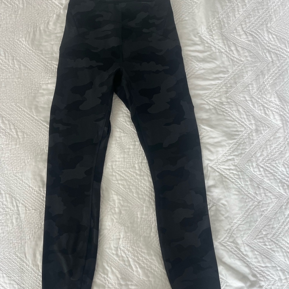 Kids/Teens Black Camouflage Leggings